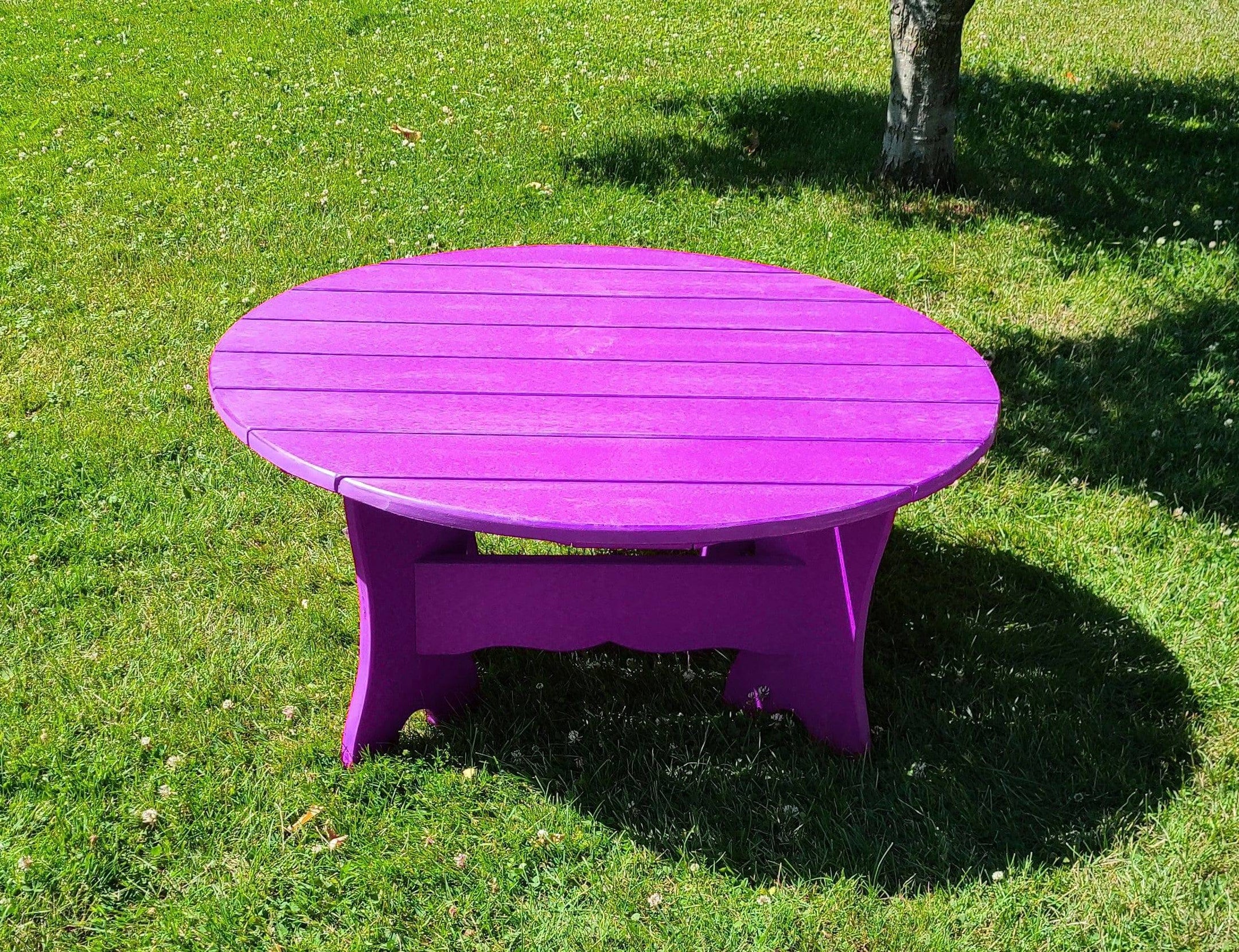 PolyLuxe Recycled Plastic 42" Round Coffee Table The Best Adirondack